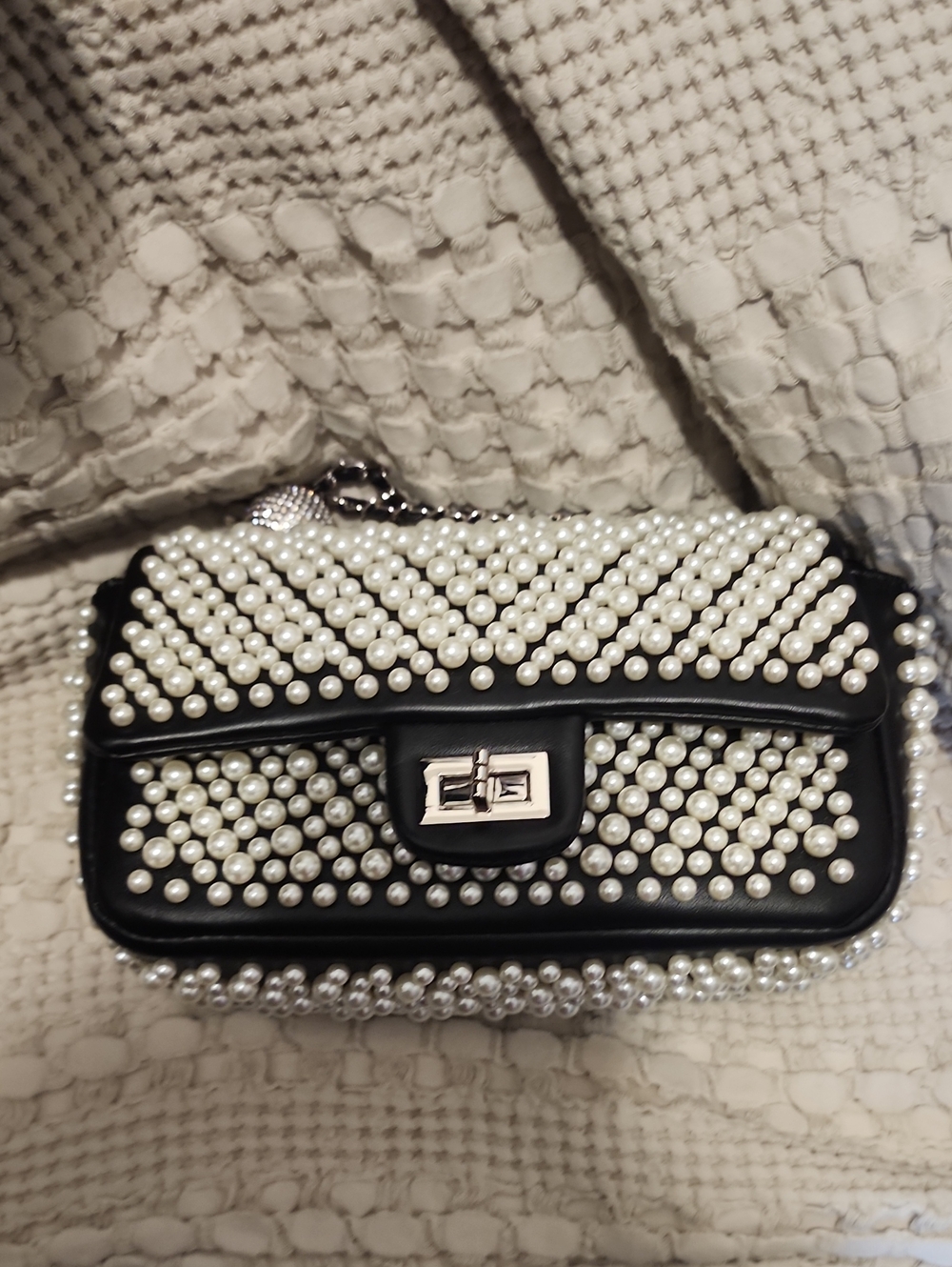 Black Pearl-Embellished Chain Shoulder Bag
